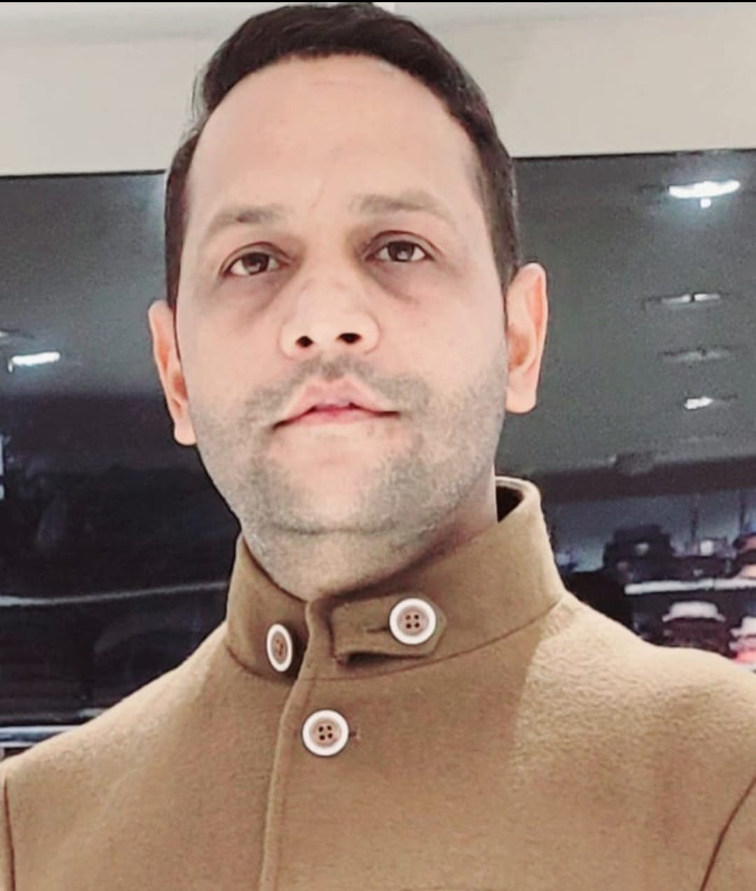 Ashish Nautiyal - Founder AKSHIT ENTERPRISE